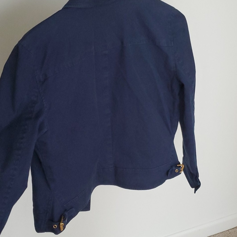 Jacket - Picture 4 of 4